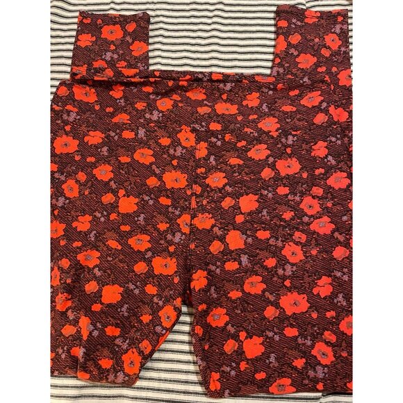 LuLaRoe Leggings TC‎ - Picture 2 of 5